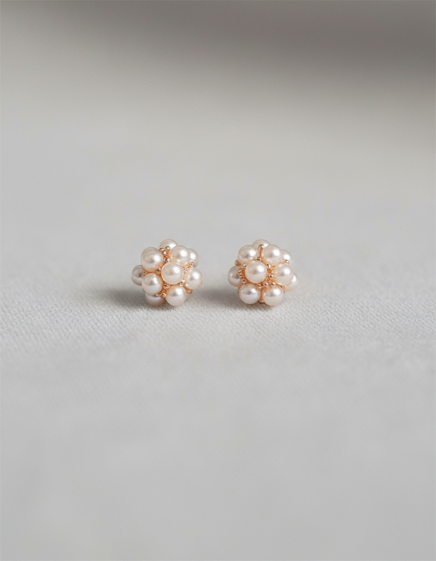 Pearl ball stud- Rose gold