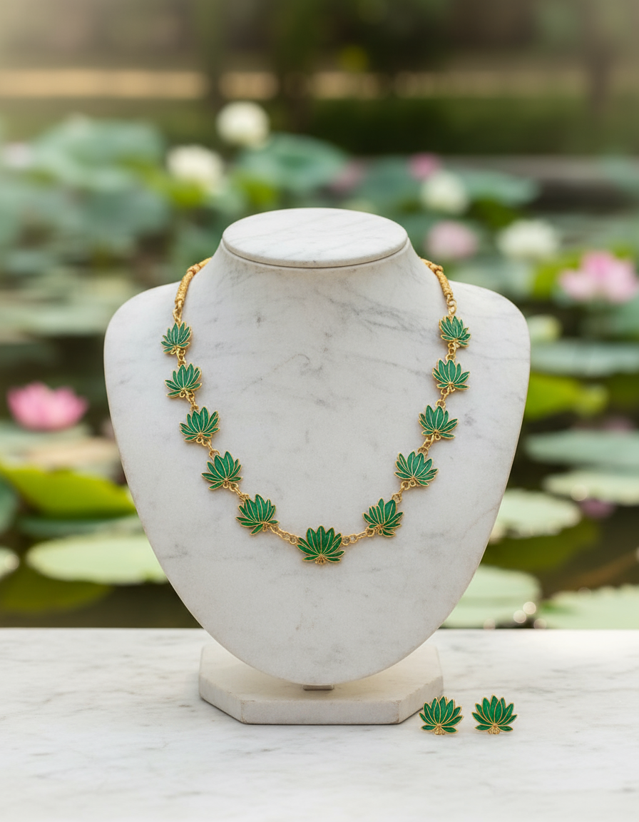 Green lotus necklace with stud